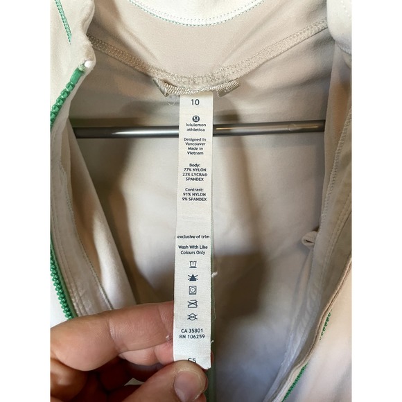 Lululemon White/Gray/Mint Full Zip Beach Runner Jacket Size 10 Running Athletic - Picture 3 of 5